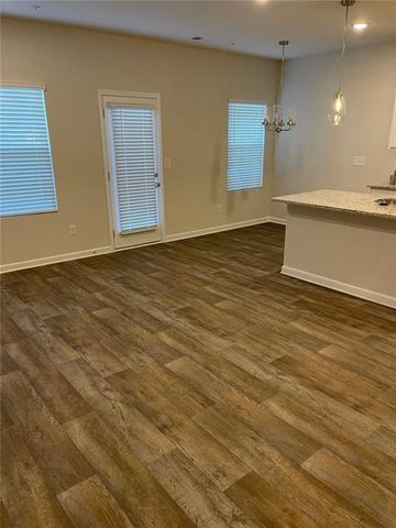 11538 Kimberly Way, Hampton, GA 30228