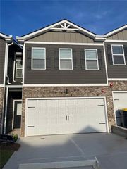 11538 Kimberly Way, Hampton, GA 30228