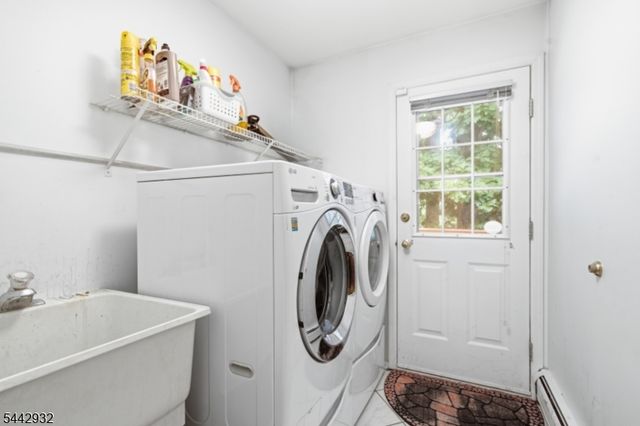37 Continental Rd, Parsippany-troy Hills Twp., NJ 07950