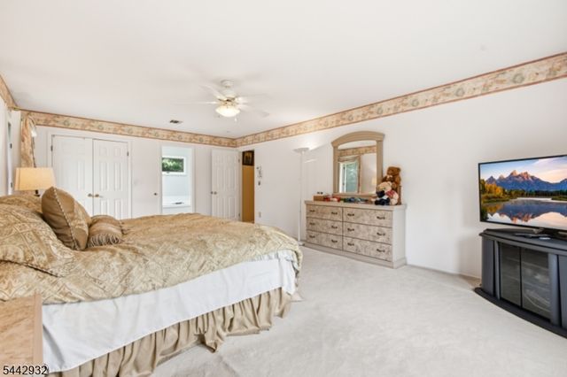 37 Continental Rd, Parsippany-troy Hills Twp., NJ 07950