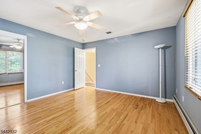 37 Continental Rd, Parsippany-troy Hills Twp., NJ 07950