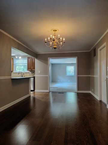 412 S Cedar Street, Palatine, IL 60067