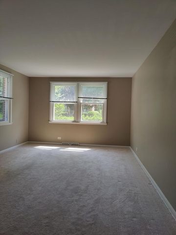412 S Cedar Street, Palatine, IL 60067