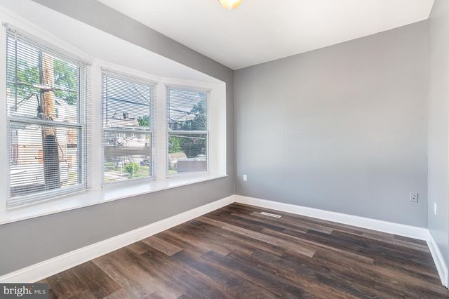 2136 SUSQUEHANNA ST, Harrisburg, PA 17110