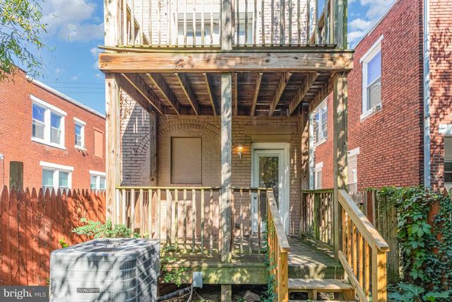 2136 SUSQUEHANNA ST, Harrisburg, PA 17110