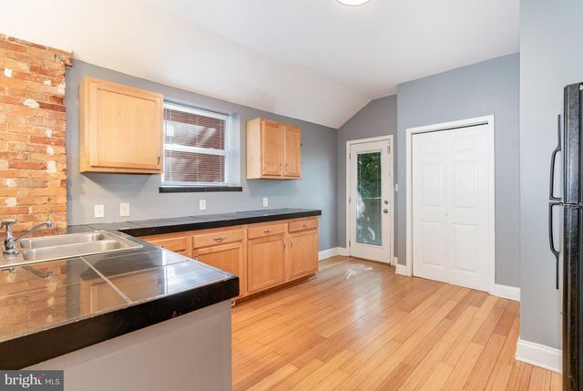 2136 SUSQUEHANNA ST, Harrisburg, PA 17110