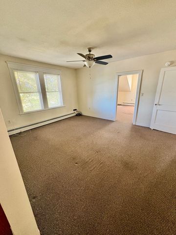 21 Bellevue St 3, Lawrence, MA 01841