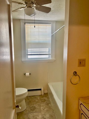 21 Bellevue St 3, Lawrence, MA 01841