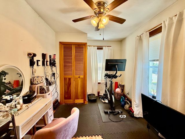 91 Shore Drive 2, Somerville, MA 02145