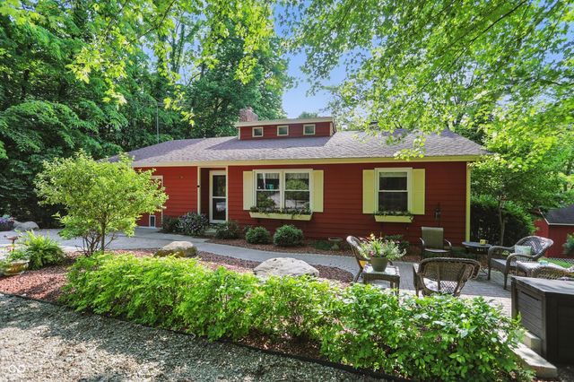 1712 S Flatrock River Road, Rushville, IN 46173