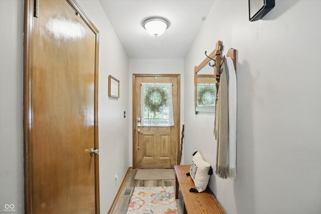 1712 S Flatrock River Road, Rushville, IN 46173