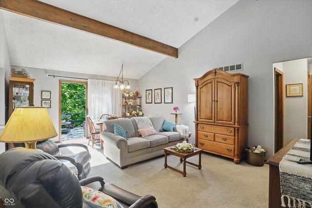 1712 S Flatrock River Road, Rushville, IN 46173