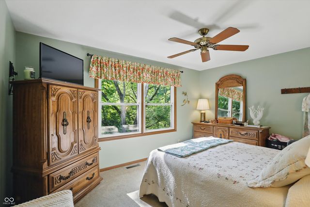 1712 S Flatrock River Road, Rushville, IN 46173