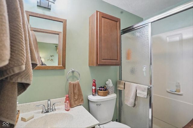 1712 S Flatrock River Road, Rushville, IN 46173