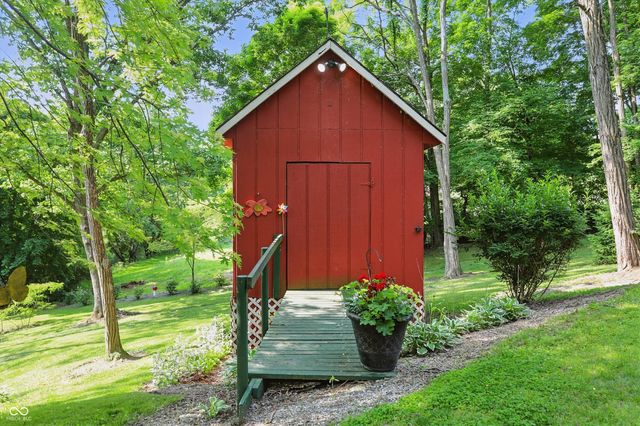 1712 S Flatrock River Road, Rushville, IN 46173