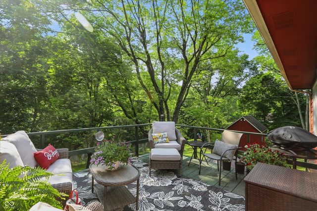 1712 S Flatrock River Road, Rushville, IN 46173