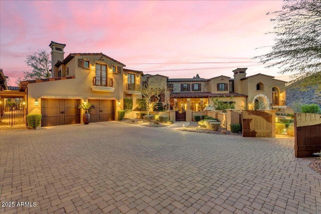 10935 E GRANDVIEW Way, Scottsdale, AZ 85255