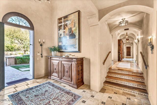 10935 E GRANDVIEW Way, Scottsdale, AZ 85255