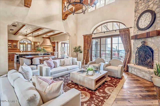 10935 E GRANDVIEW Way, Scottsdale, AZ 85255