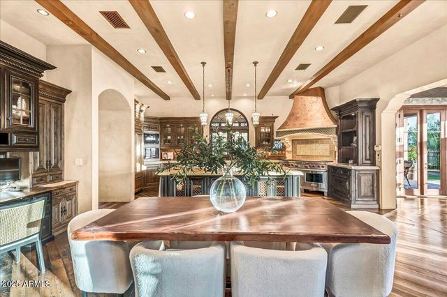 10935 E GRANDVIEW Way, Scottsdale, AZ 85255