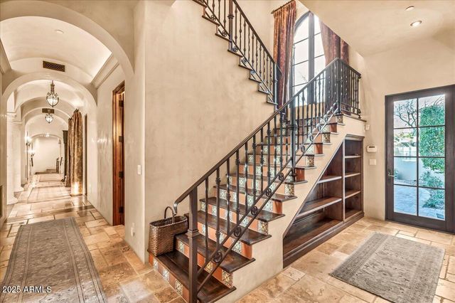 10935 E GRANDVIEW Way, Scottsdale, AZ 85255