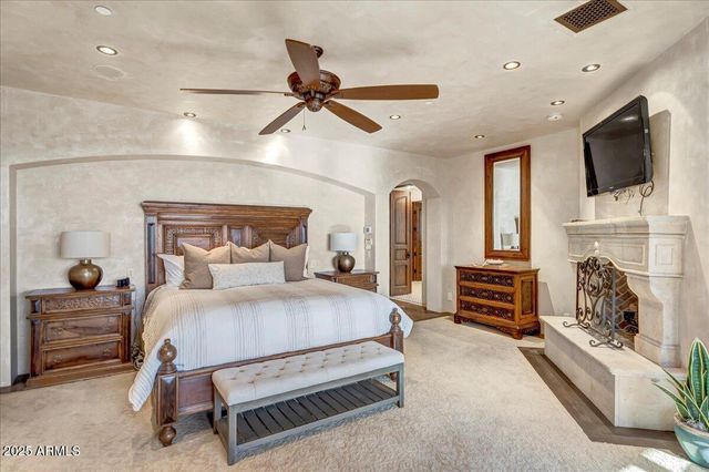 10935 E GRANDVIEW Way, Scottsdale, AZ 85255