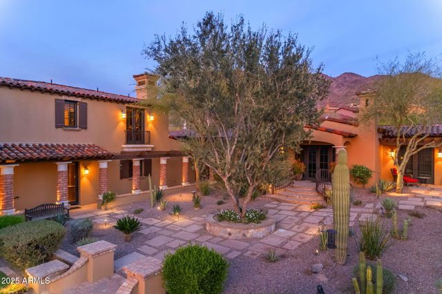 10935 E GRANDVIEW Way, Scottsdale, AZ 85255