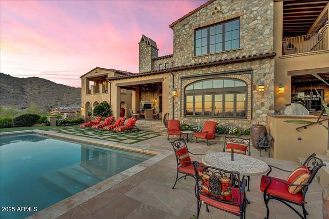 10935 E GRANDVIEW Way, Scottsdale, AZ 85255