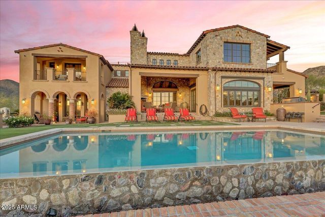 10935 E GRANDVIEW Way, Scottsdale, AZ 85255