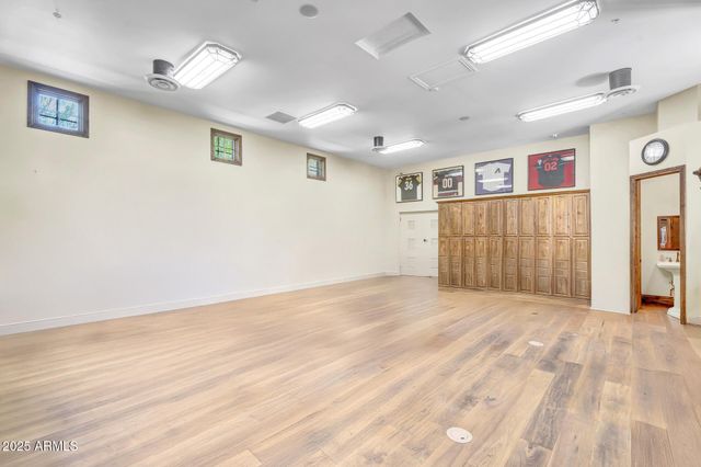 10935 E GRANDVIEW Way, Scottsdale, AZ 85255