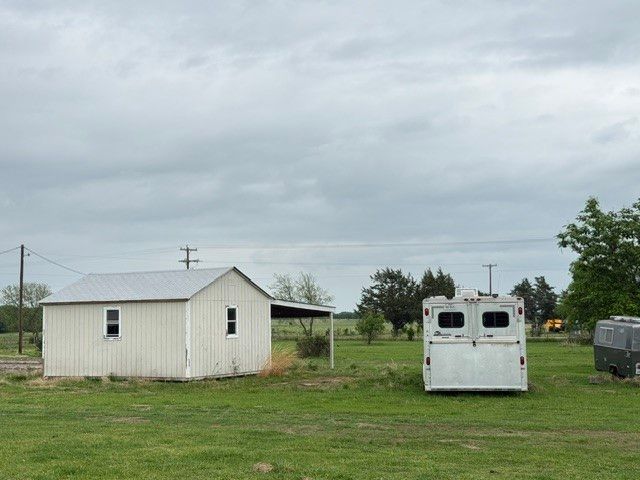 4913 N Fm 1752, Savoy, TX 75479