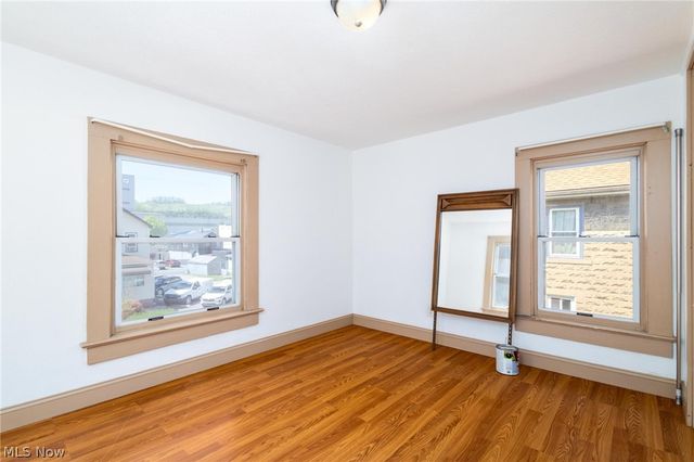 942 Virginia Avenue, Follansbee, WV 26037