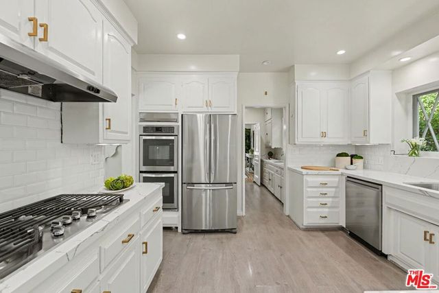 336 Loring Avenue, Los Angeles, CA 90024