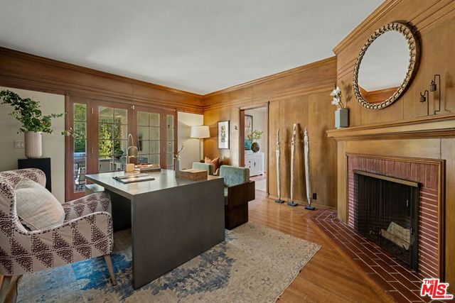 336 Loring Avenue, Los Angeles, CA 90024