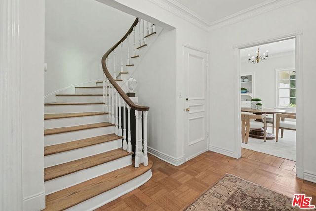 336 Loring Avenue, Los Angeles, CA 90024