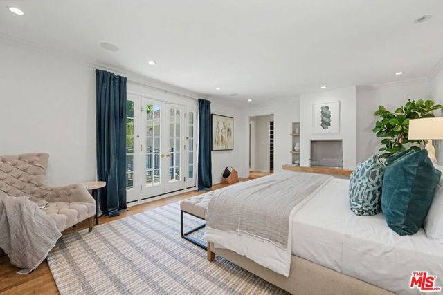 336 Loring Avenue, Los Angeles, CA 90024