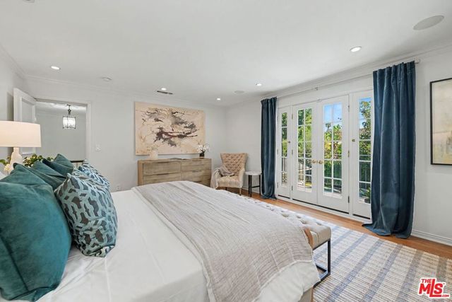 336 Loring Avenue, Los Angeles, CA 90024