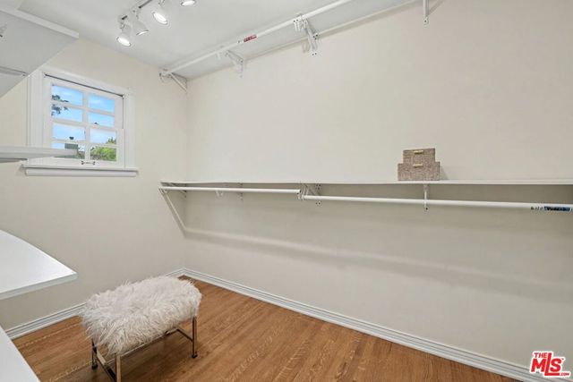 336 Loring Avenue, Los Angeles, CA 90024