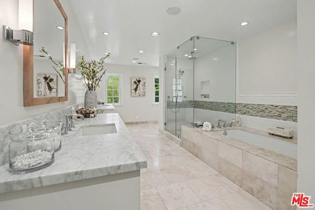 336 Loring Avenue, Los Angeles, CA 90024