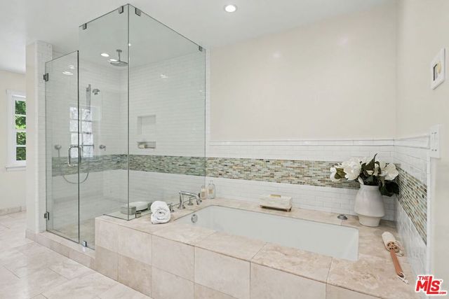 336 Loring Avenue, Los Angeles, CA 90024