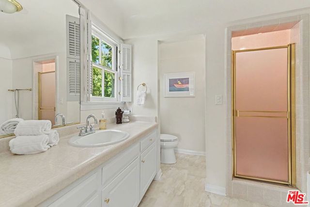 336 Loring Avenue, Los Angeles, CA 90024