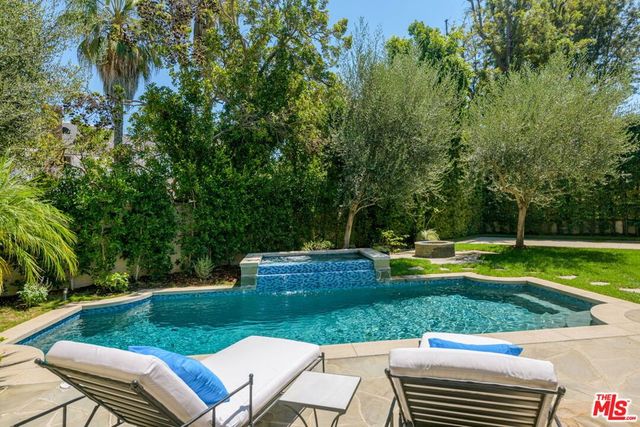336 Loring Avenue, Los Angeles, CA 90024