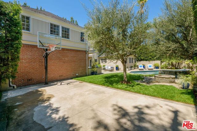 336 Loring Avenue, Los Angeles, CA 90024