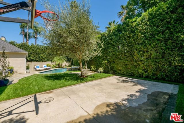 336 Loring Avenue, Los Angeles, CA 90024