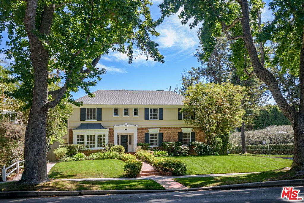 336 Loring Avenue, Los Angeles, CA 90024