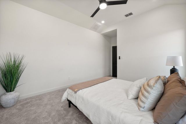 1813 Harvest Avenue, Wolfforth, TX 79382