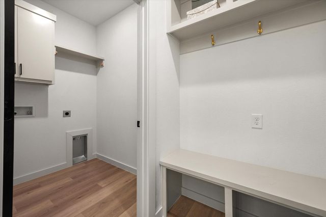 1813 Harvest Avenue, Wolfforth, TX 79382