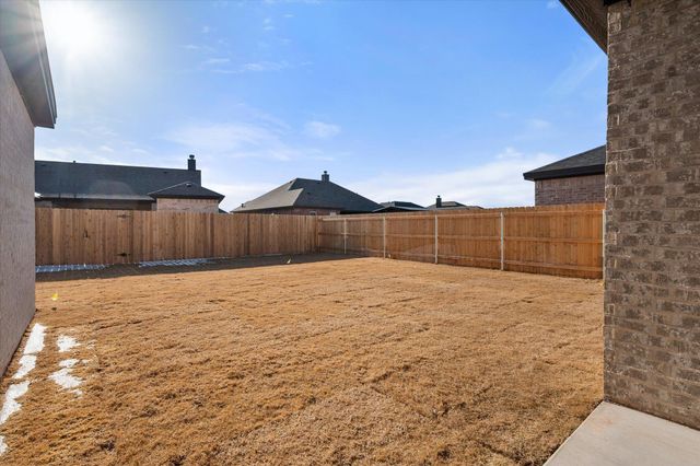 1813 Harvest Avenue, Wolfforth, TX 79382