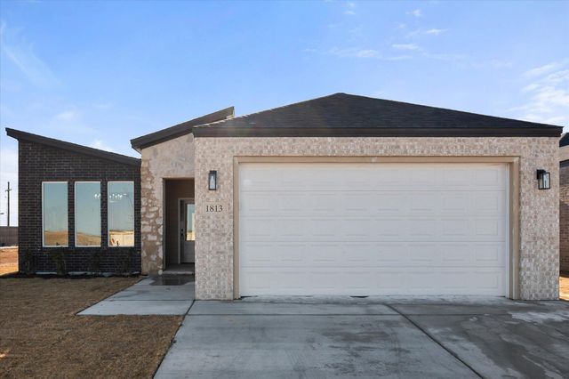 1813 Harvest Avenue, Wolfforth, TX 79382