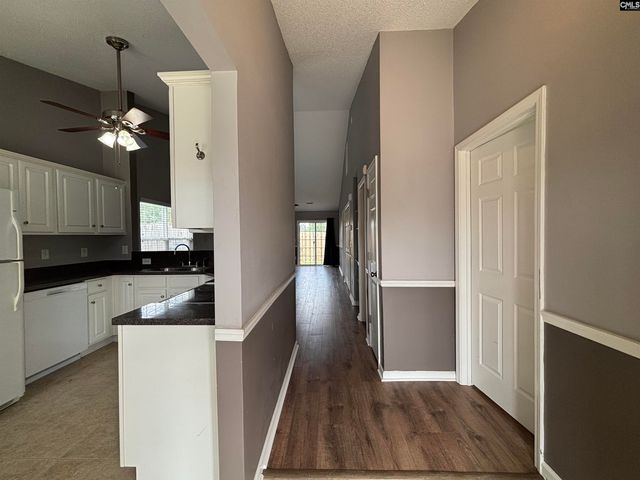 54 Monmouth Court, Columbia, SC 29209